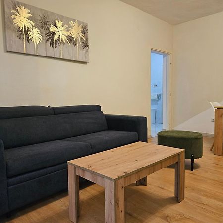 Apartmani Ljuba Рогозница Экстерьер фото