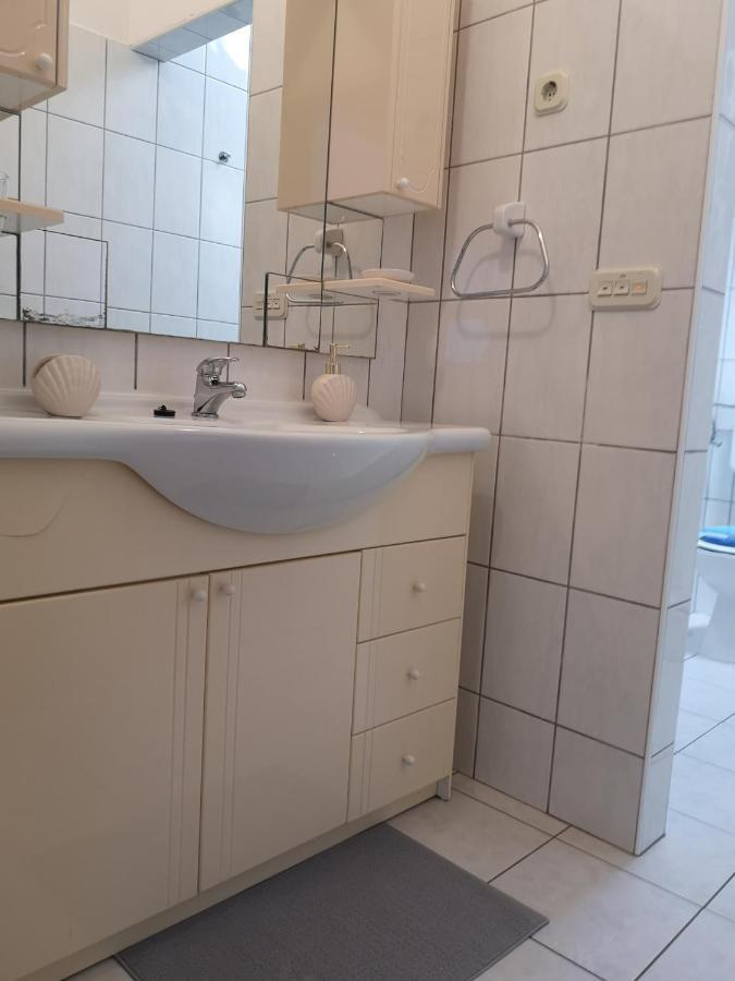 Apartmani Ljuba Рогозница Экстерьер фото