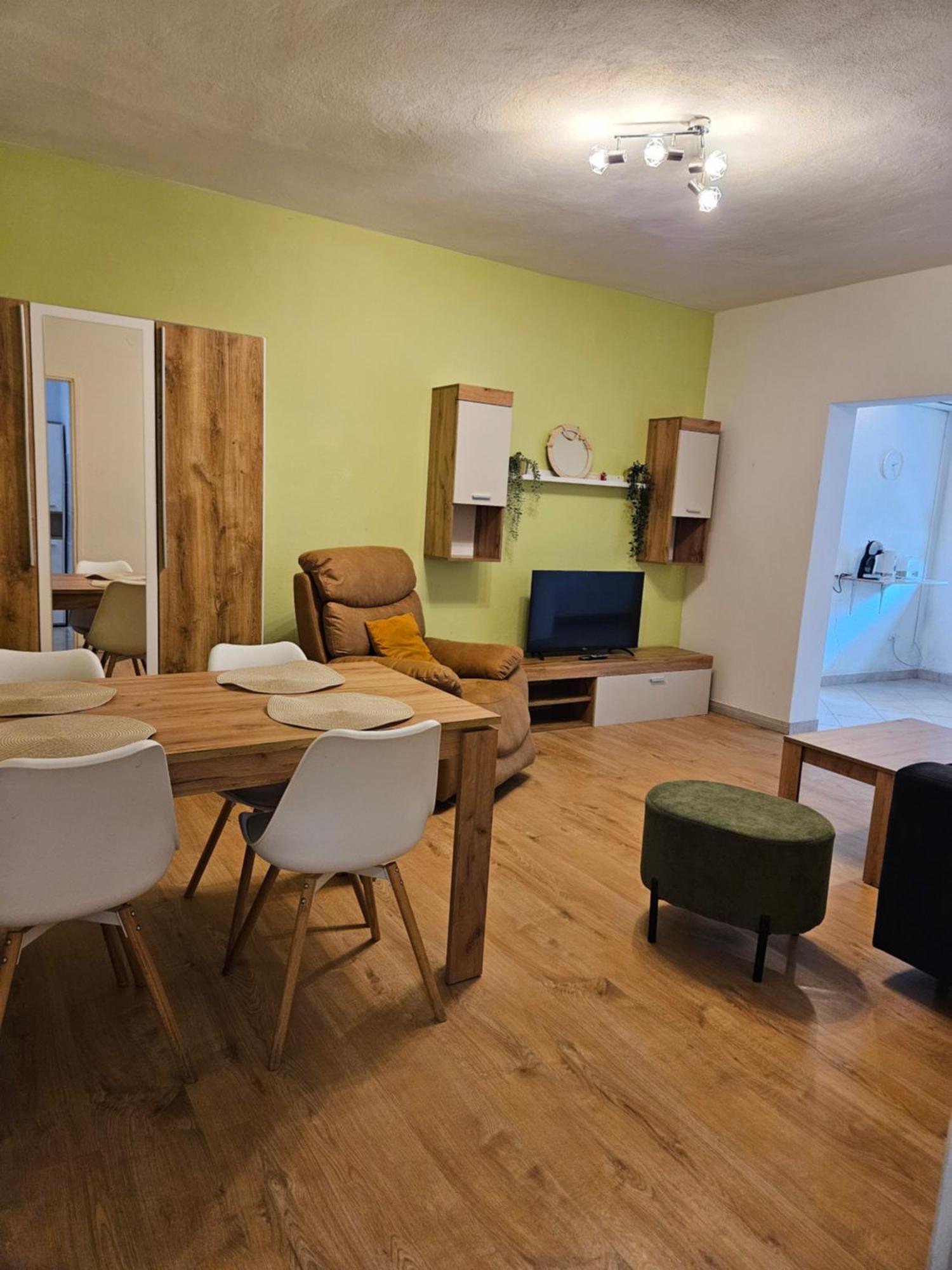 Apartmani Ljuba Рогозница Экстерьер фото